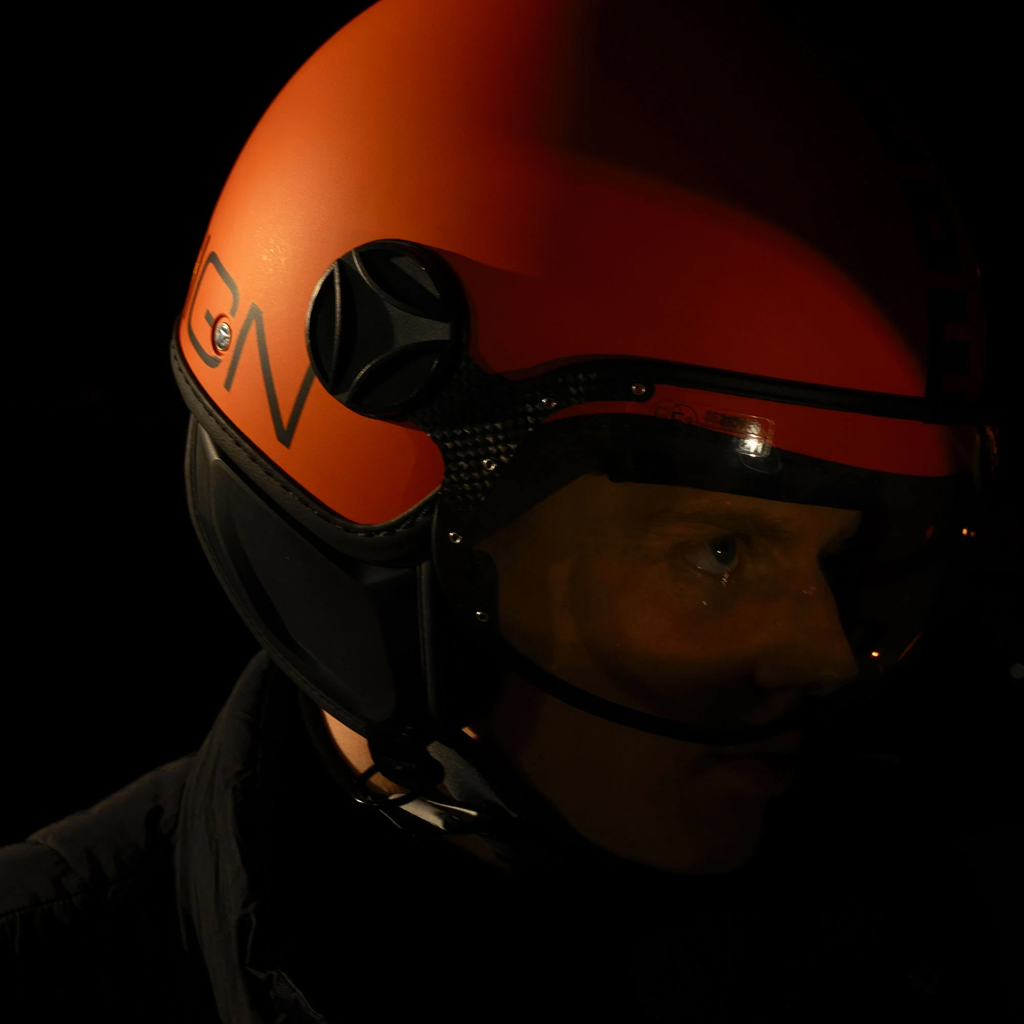 Casco moto jet FGTR CLASSIC Mono E2206 Arancione opaco / nero - Image 10
