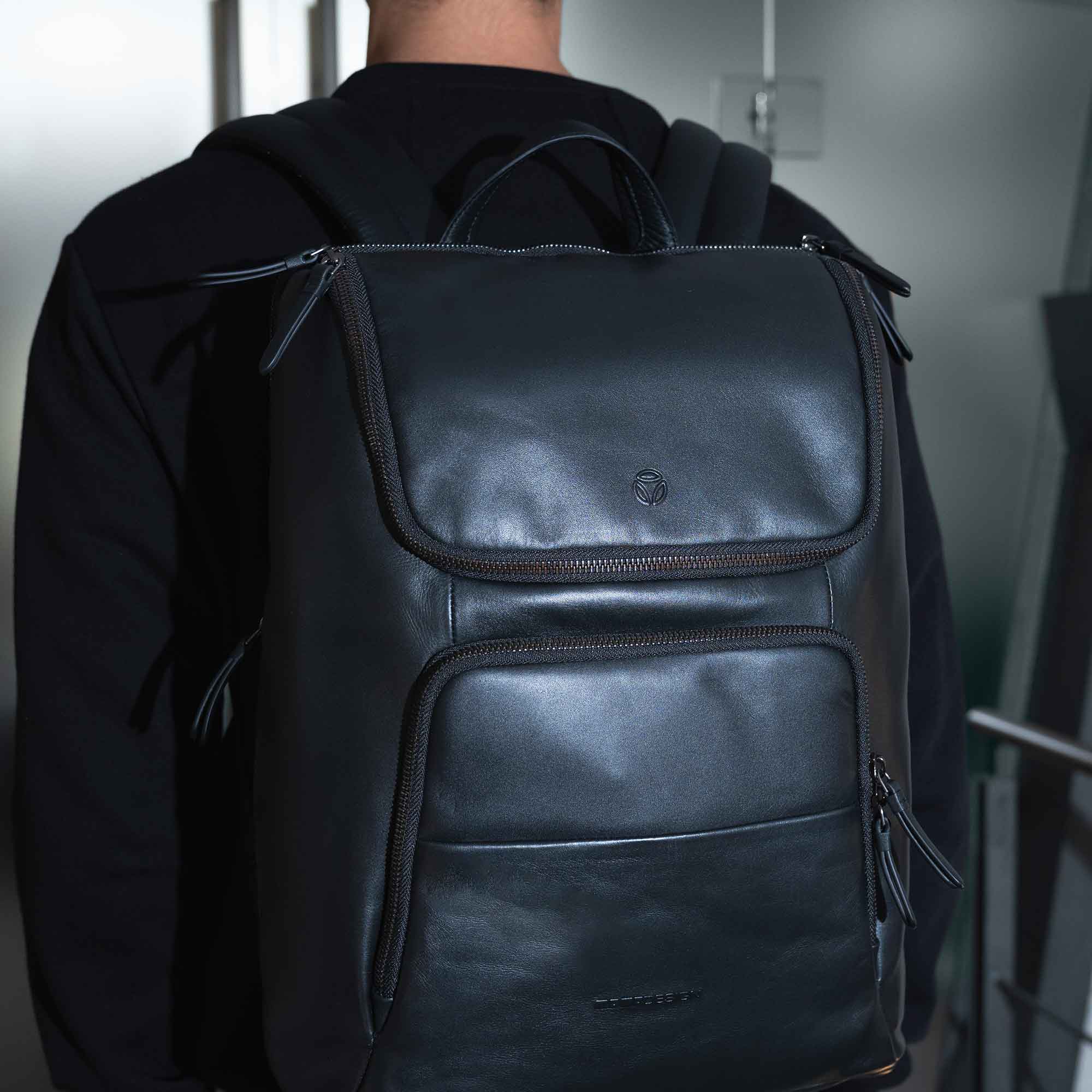 Momodesign Zaino Business Logo due tasche in pelle nera - Image 4