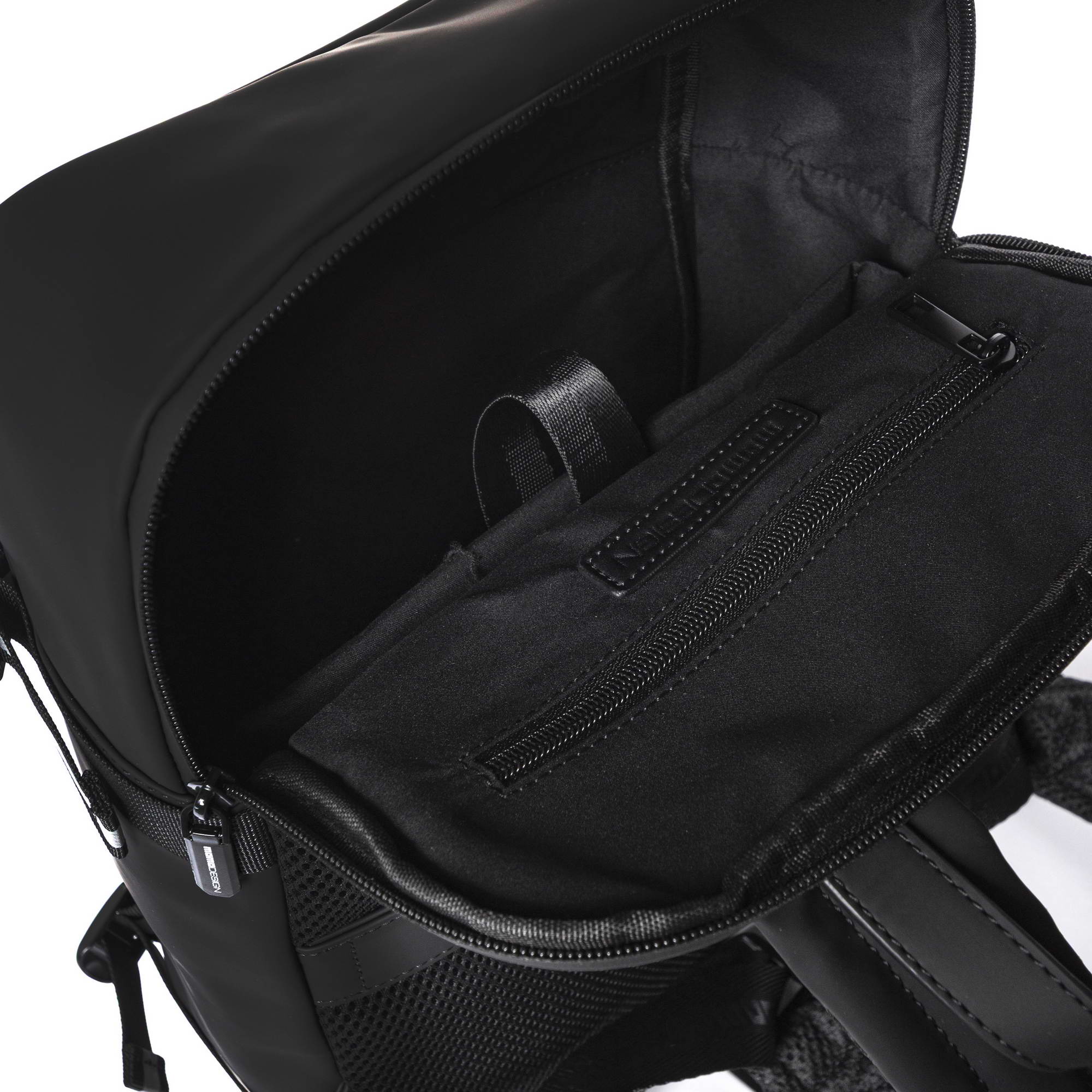 Momodesign zaino Rubber nero con fasce riflettenti - Image 5